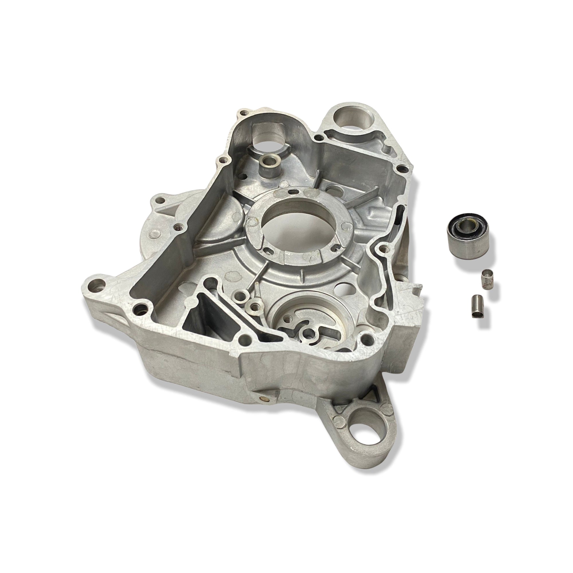 RIGHT CRANKCASE